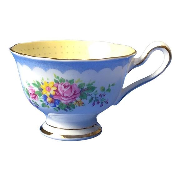 ROYAL ALBERT Vintage “ Prudence” Tea Cup - Picture 2 of 7